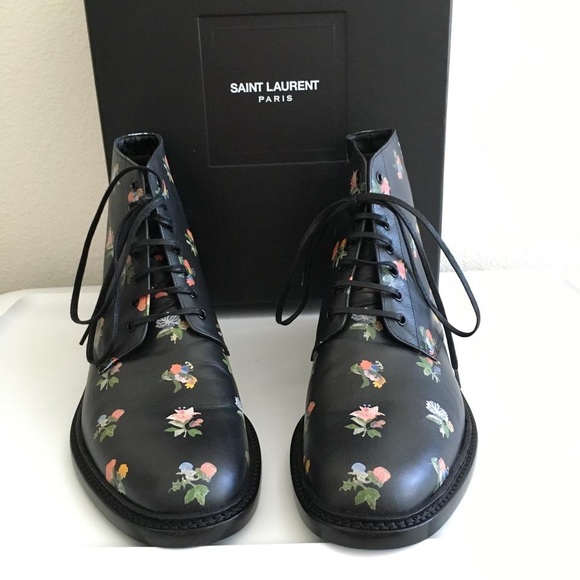 Yves Saint Laurent Shoes - SAINT LAURENT Lolita 20 lace-up ankle boot